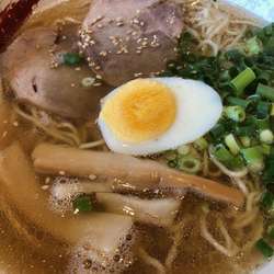 鮭ぶしらーめん（しょう油）