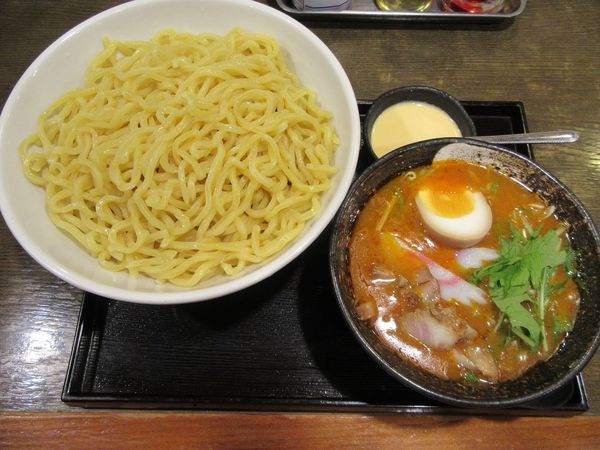 「辛味噌チーズつけ麺大盛（８５３円）」@つけ麺ゆきむら 吉衛門の写真