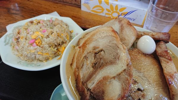 「厚切り味噌チャーシュー麺」@かもだの写真