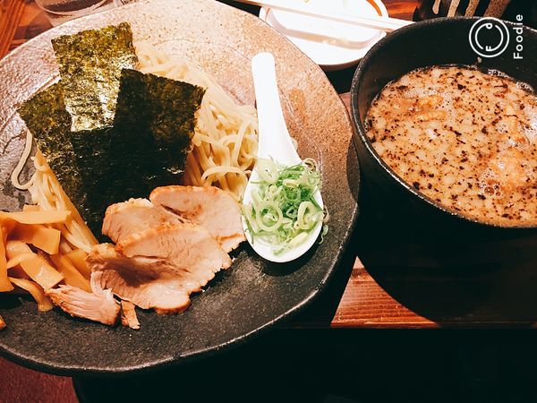 「つけ麺 もつ 並」@龍の家 新宿小滝橋通り店の写真