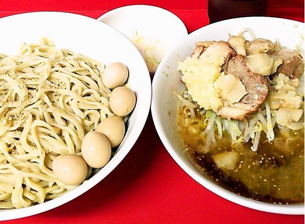 「小つけ麺＋玉ねぎ＋うずらの卵」@ラーメン二郎 茨城守谷店の写真