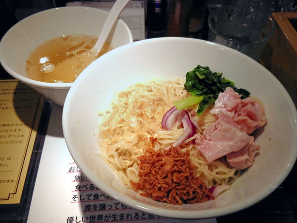 「限定 冷やし油そば」@塩生姜らー麺専門店 MANNISHの写真