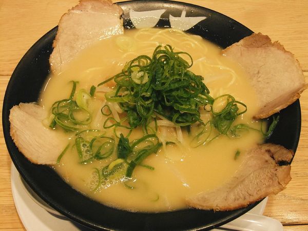 「鶏白湯（690円）」@京都中華そば 天天有 大井町店の写真