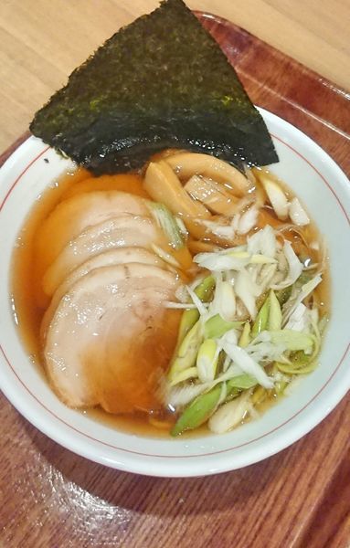 「醤油チャーシュー麺」@浜北軒 NEOPASA浜松店の写真