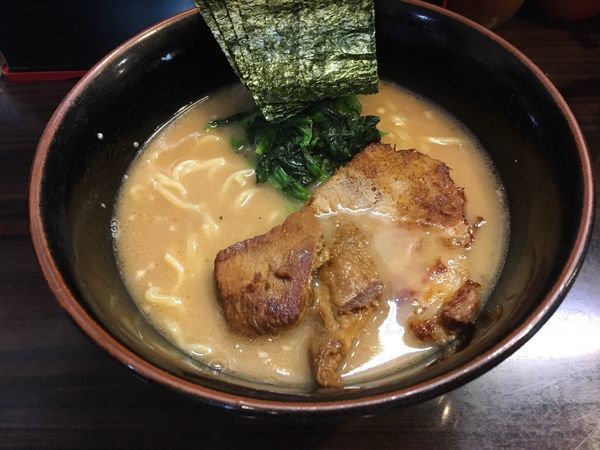 「豚骨和出汁醤油ラーメン」@麺屋 優創の写真
