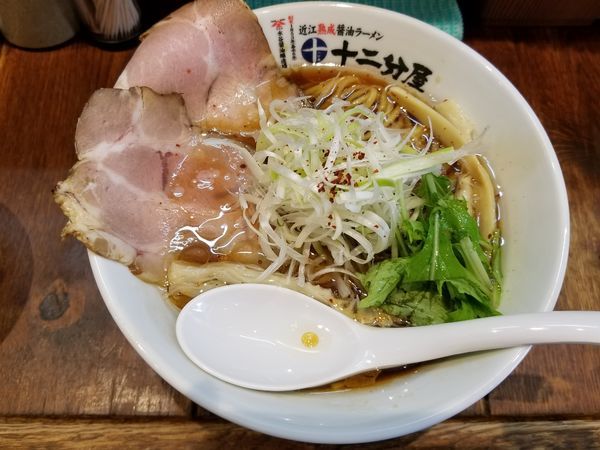 「KOHAKUブラック(大盛)」@近江熟成醤油 十二分屋 早稲田店の写真