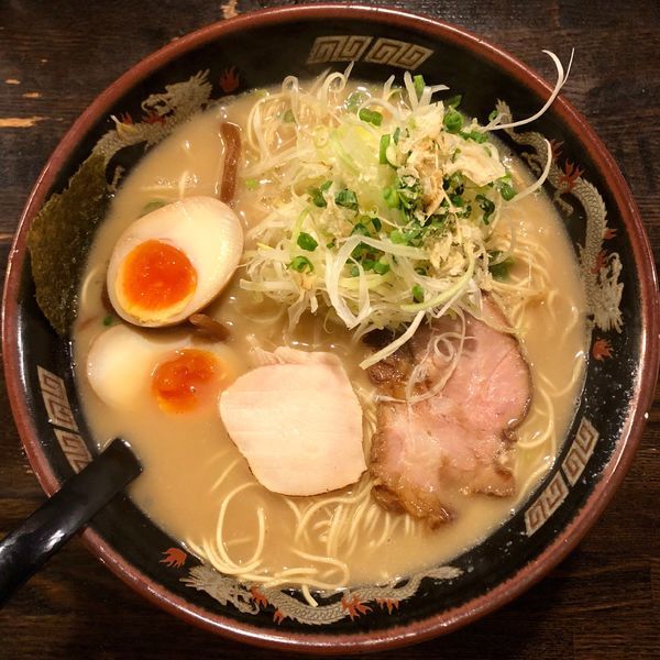 「豊ラーメン (630円) 味付玉子 (100円)」@ラーメン工房 ふくやの写真