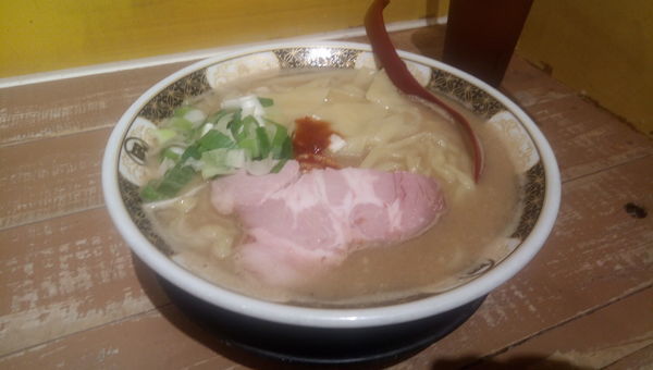 「すごい煮干しらーめん」@ラーメン凪 下北沢店の写真