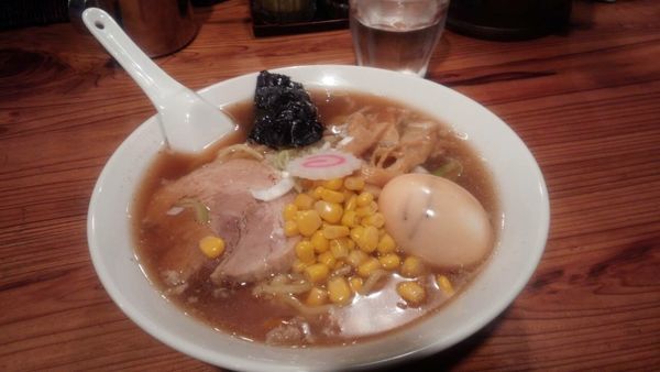 「ターボ(肉汁) +燻製味玉」@いぶし銀の写真