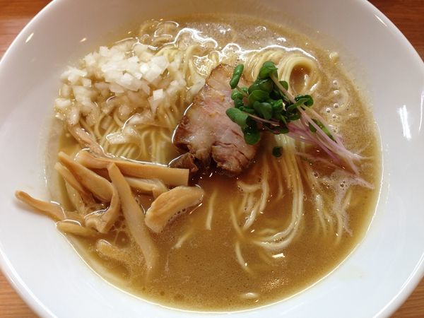 「鶏白湯」@角煮酢豚麺 ゆきふじの写真