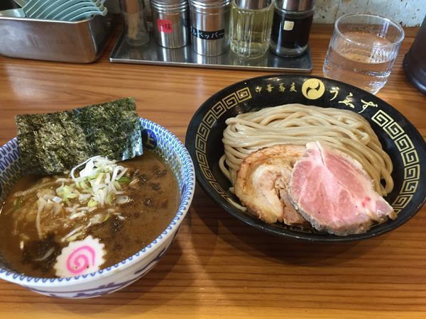 「つけ麺＋お土産つけ麺特盛」@中華蕎麦うゑずの写真