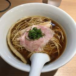 醤油らぁ麺