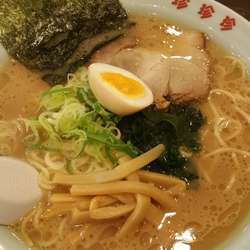 とんこくラーメン