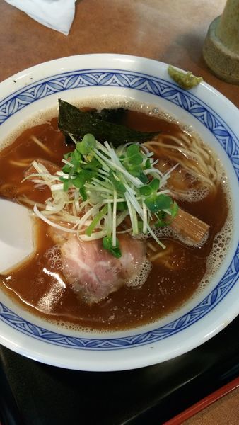 「追い煮干し中華」@麺や 一晃亭の写真