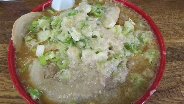 「味噌チャーシュー麺(ｷﾞﾀ 薬味ネギ多め) ￥1080」@らーめん弁慶 門前仲町店の写真