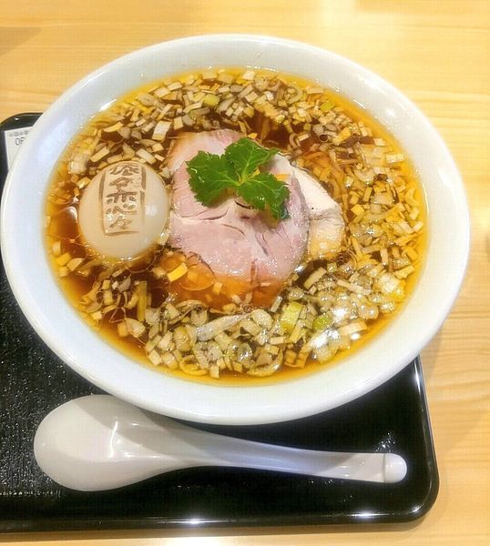 「恋玉そば　890円」@中華そば 依々恋々の写真