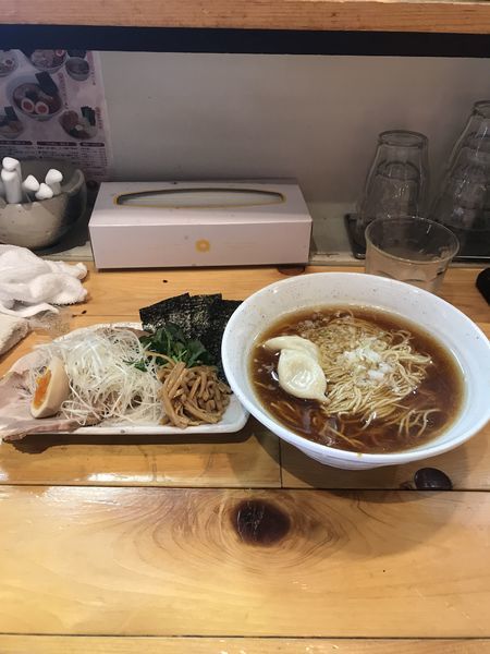 「特製しょうゆら〜めん」@麺や そめいよしのの写真