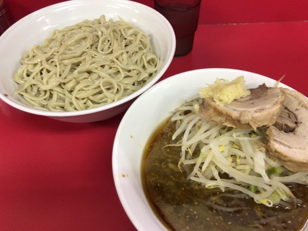 「つけ麺(ごま油)+小ラーメン(ニンニク)850円」@ラーメン二郎 茨城守谷店の写真