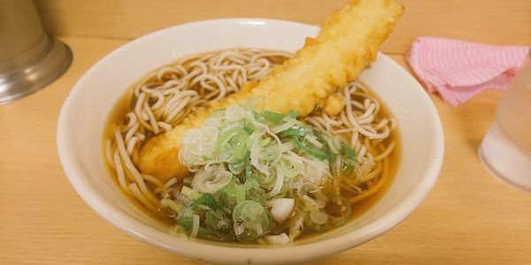 「イカ天そば」@めん処 一ぷく 北朝霞店の写真