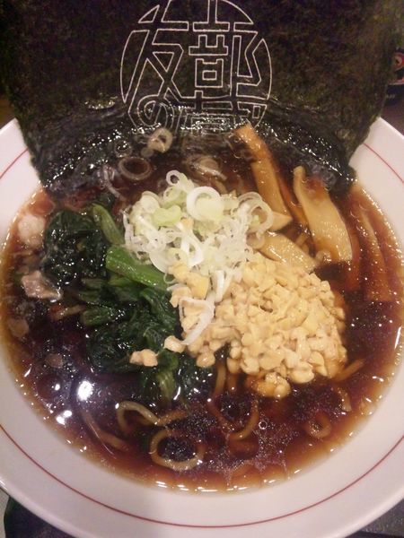 「友部黒醤油なっとうラーメン700円」@友部SA 上りの写真