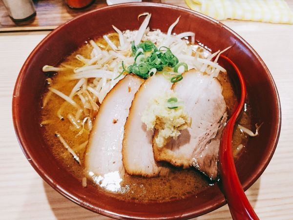 「三枚チャーシュー焼き味噌」@拉麺 大公 南太田本店の写真