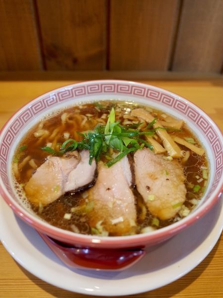 「醤油そば…770円」@麺切り 白流の写真