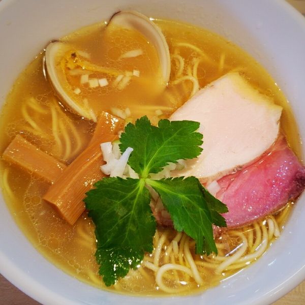 「イズムのらーめん（塩）８５０円」@麺堂イズムの写真