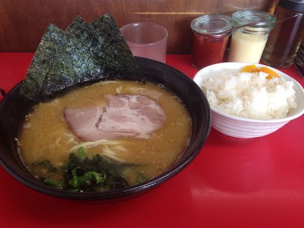 「ラーメン」@横浜家系  一二三家の写真