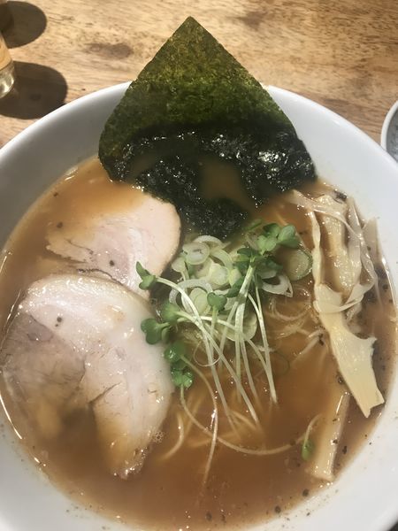 「中華そば 醤油」@中華そば専門 めんやいただきの写真