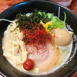 真鯛濃厚味玉そば ￥900