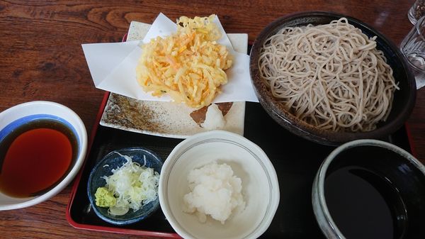 「つけおろしそば中盛980円＋かき揚げ230円」@蕎麦処 科野の写真