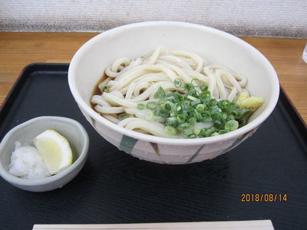 「ぶっかけ冷中　３８０円」@さぬき麺輝屋 丸亀本店の写真