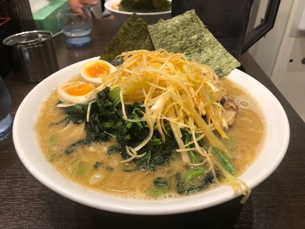 「ネギチャーシュー醤油ラーメン」@らーめん よし坊の写真