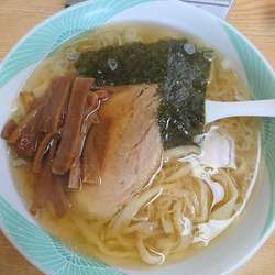 ラーメン 750円