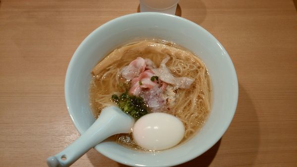 「味玉らぁ麺」@らぁ麺 鳳仙花の写真