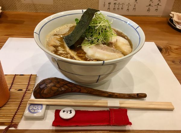 「とりだしとさかなだし 別邸かけそば」@別邸三く 中華蕎麦 萃の写真