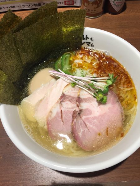 「全部入り塩ラーメン」@ナルトもメンマもないけれど。の写真