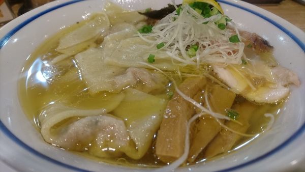 「ワンタン中華そば(塩)」@手打式超多加水麺 ののくらの写真