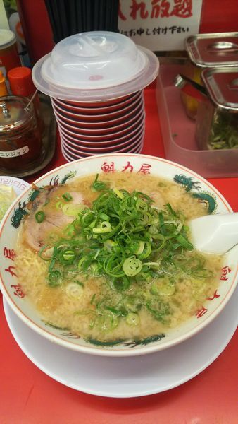 「こく旨ラーメン」@魁力屋 白井店の写真