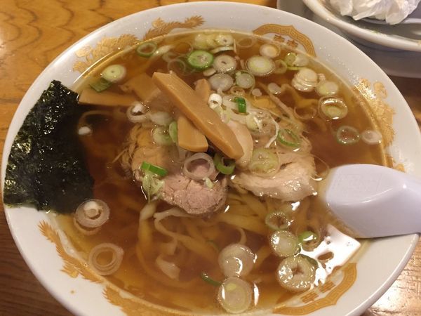 「しょうゆラーメン」@手打ちラーメン 金正の写真