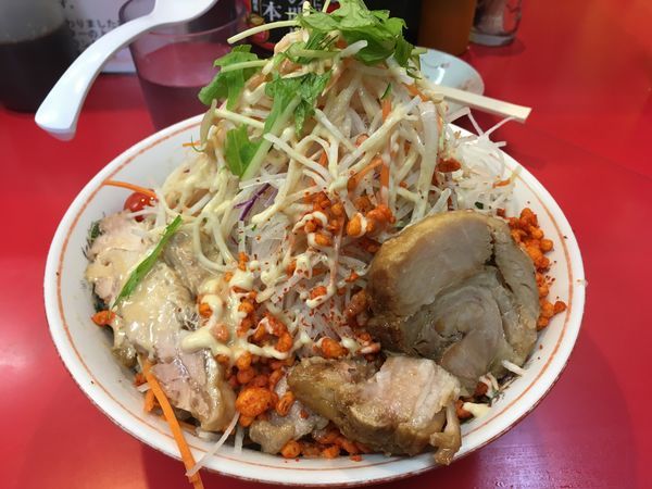 「冷やし中華大 ニンニク辛揚げガリマヨ 追加豚1枚 お茶」@千里眼の写真