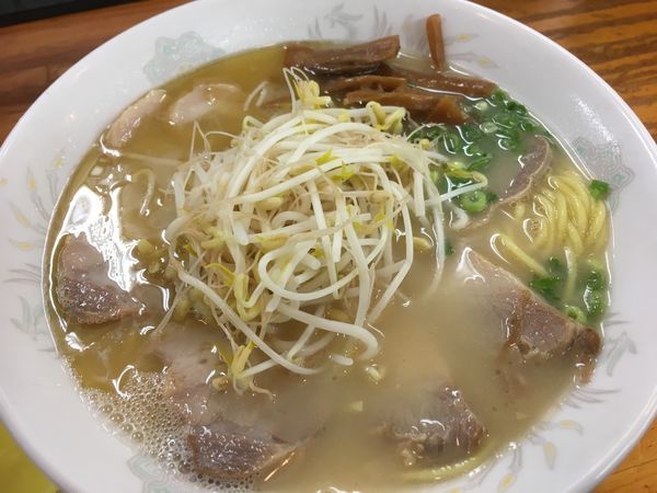 「肉デラ」@栄養軒の写真