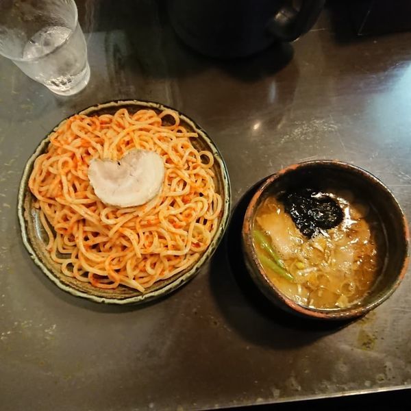 「エビ辛つけそば小 チャーシュートッピング 800円」@麺匠 とうぎょうの写真