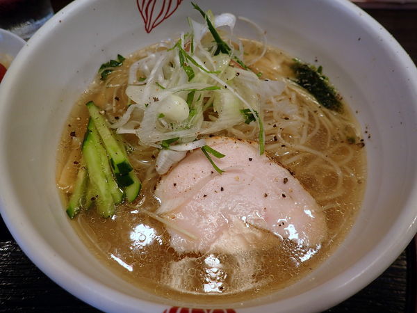 「【期間限定】冷たいしおらーめん」@麺処 あす花の写真