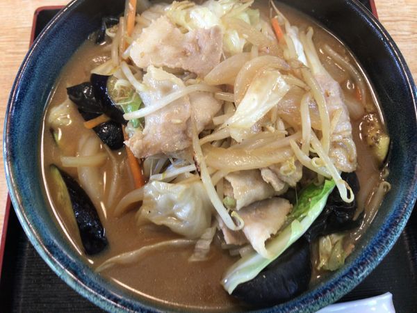 「ヤサイラーメン・みそ750円」@魚魚やの写真