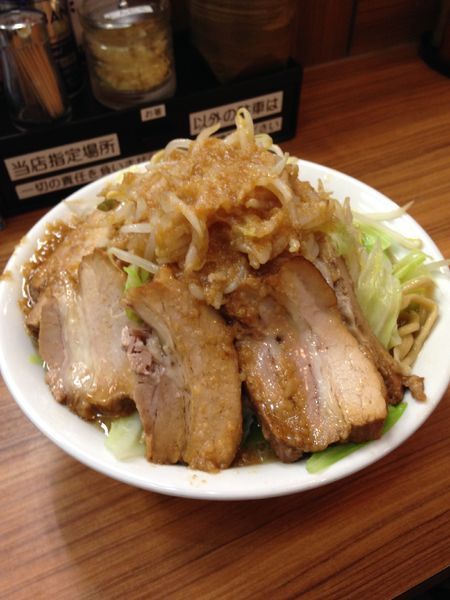 「まるそば750円 豚1枚100円」@麺家ひまりの写真