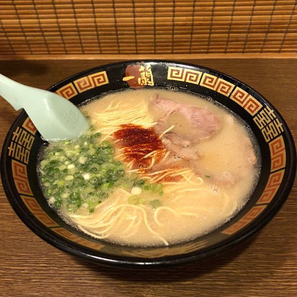 「天然とんこつラーメン (790円)」@一蘭 小倉店の写真