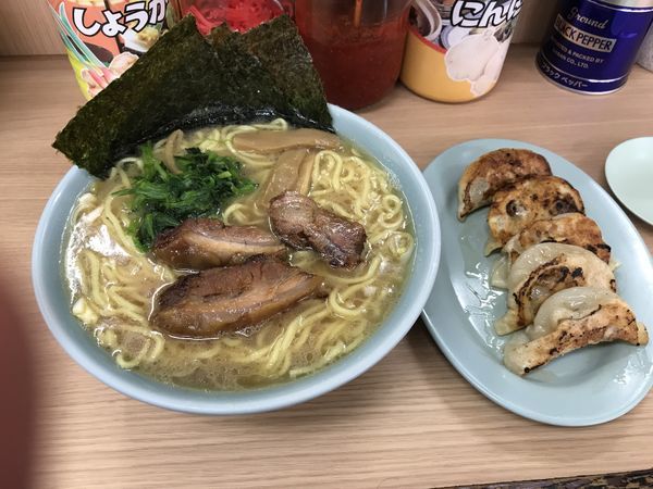 「中盛り角煮ラーメン」@三和ラーメンの写真