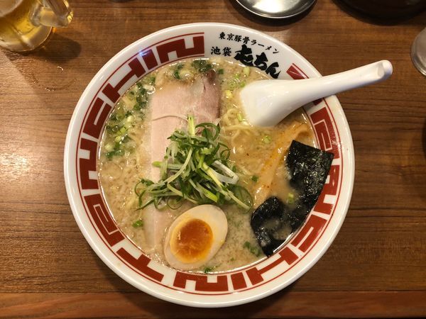 「東京豚骨ラーメン」@屯ちん 池袋本店の写真