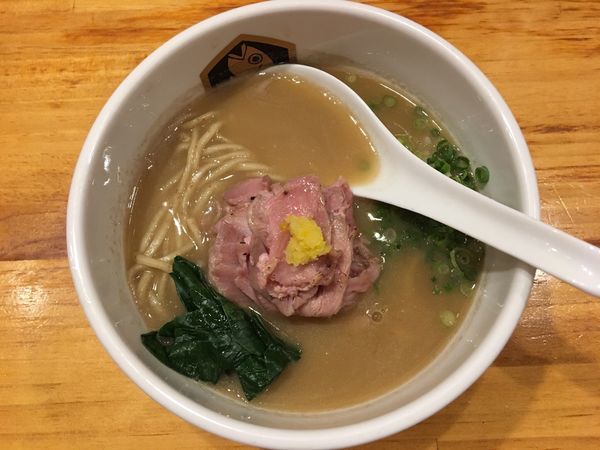 「濃厚真鯛らーめん」@真鯛らーめん 麺魚の写真